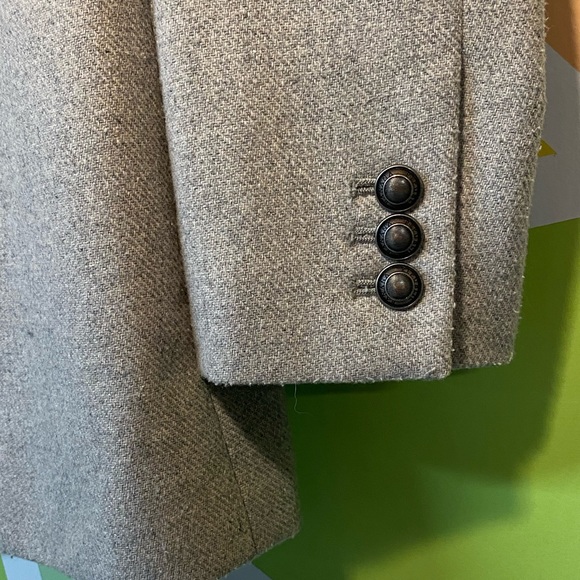 Women’s Banana Republic Blazer- size 8 - Picture 4 of 10